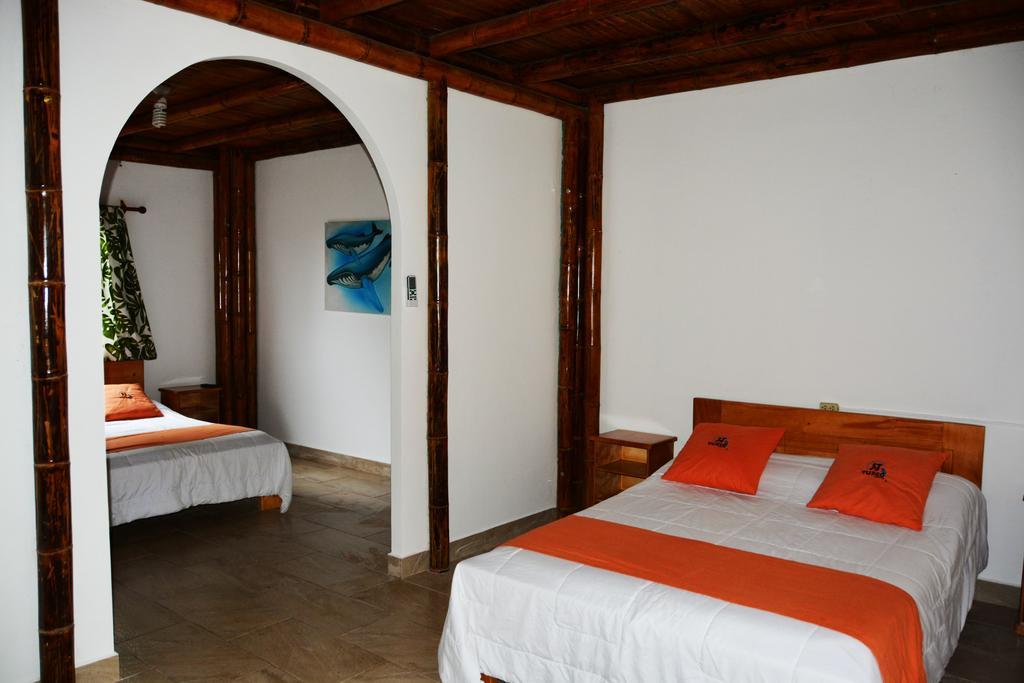 Tuzco Lodge Puerto López 外观 照片