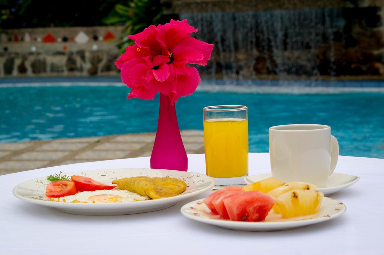 Tuzco Lodge Puerto López 外观 照片